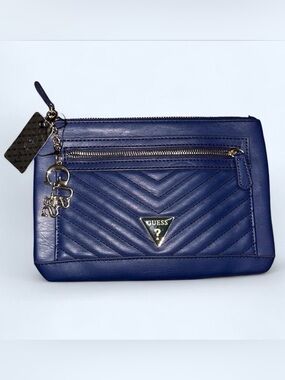GUESS Quilted Purple pouch purse w/logo hangtag